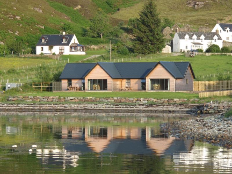 Lodge on the waterfront