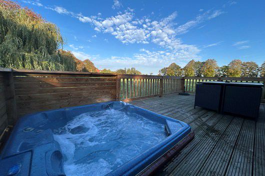 Hot tub overlooking the fields