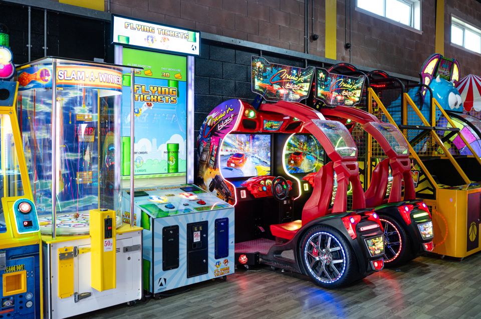 Arcade and racing simulators