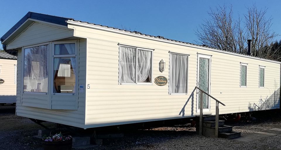 Static holiday caravan