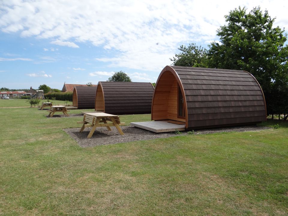 Camping pod and picnic table