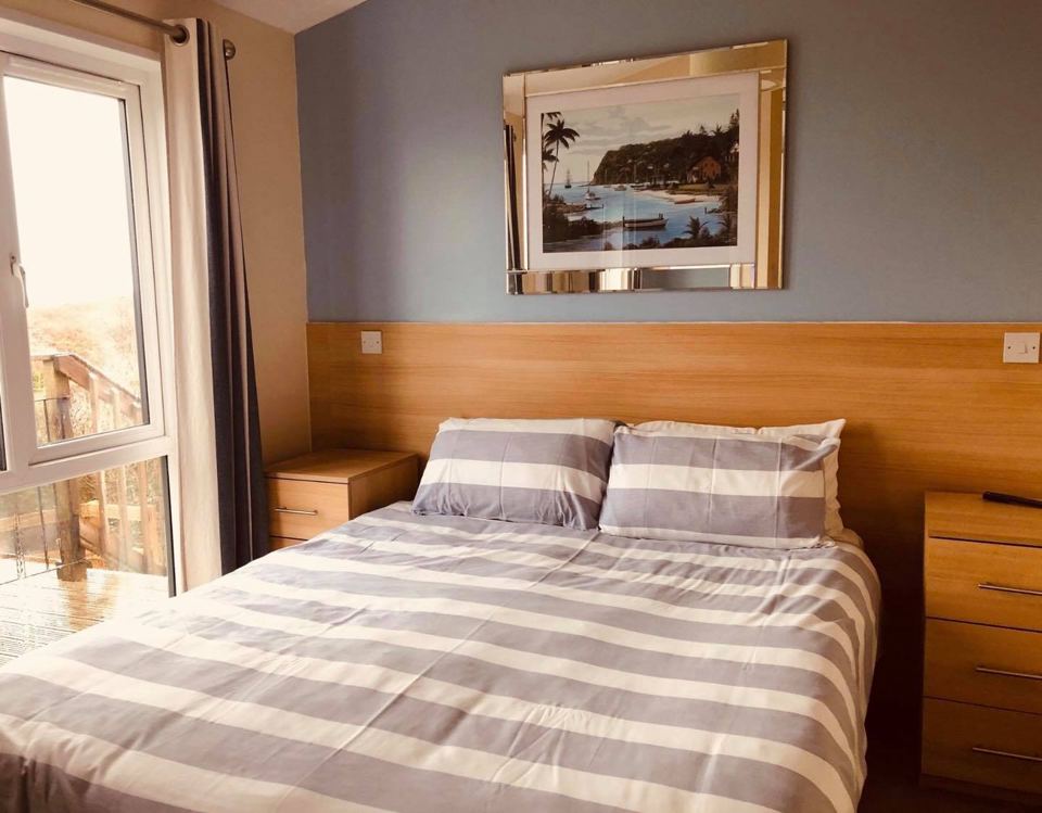 Double bedroom in a caravan
