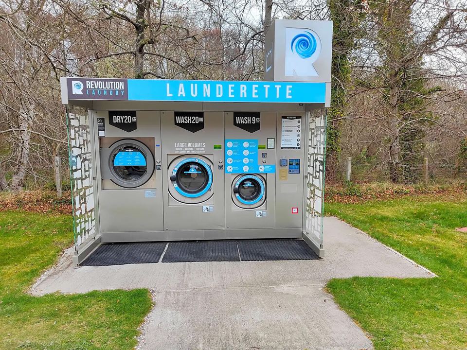 Coin launderette
