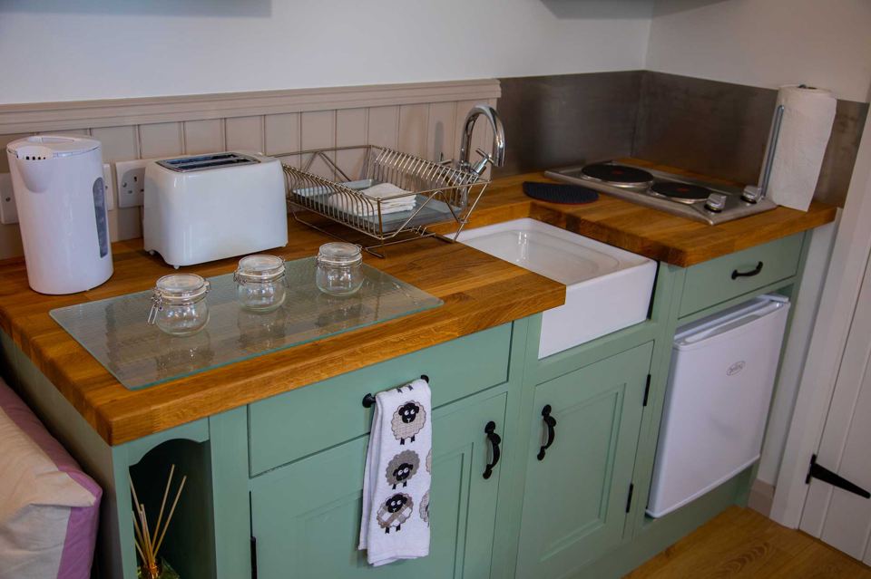 Hut kitchenette