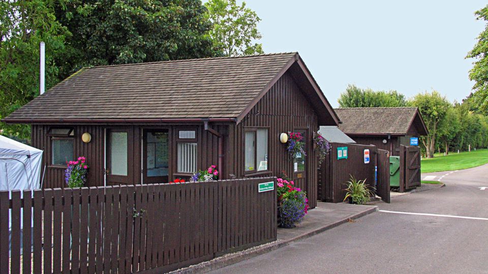 Reception cabin