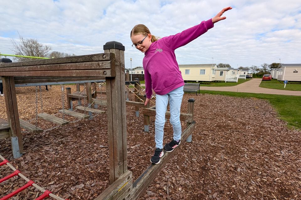 Adventure play frame
