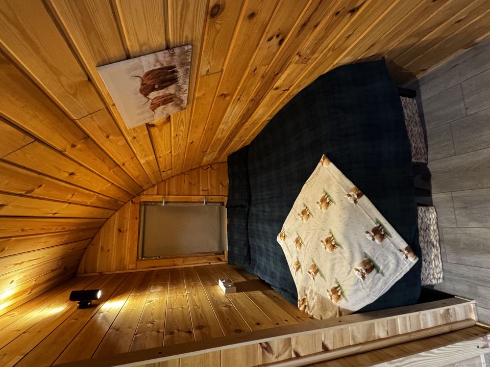 Double bed in the pod