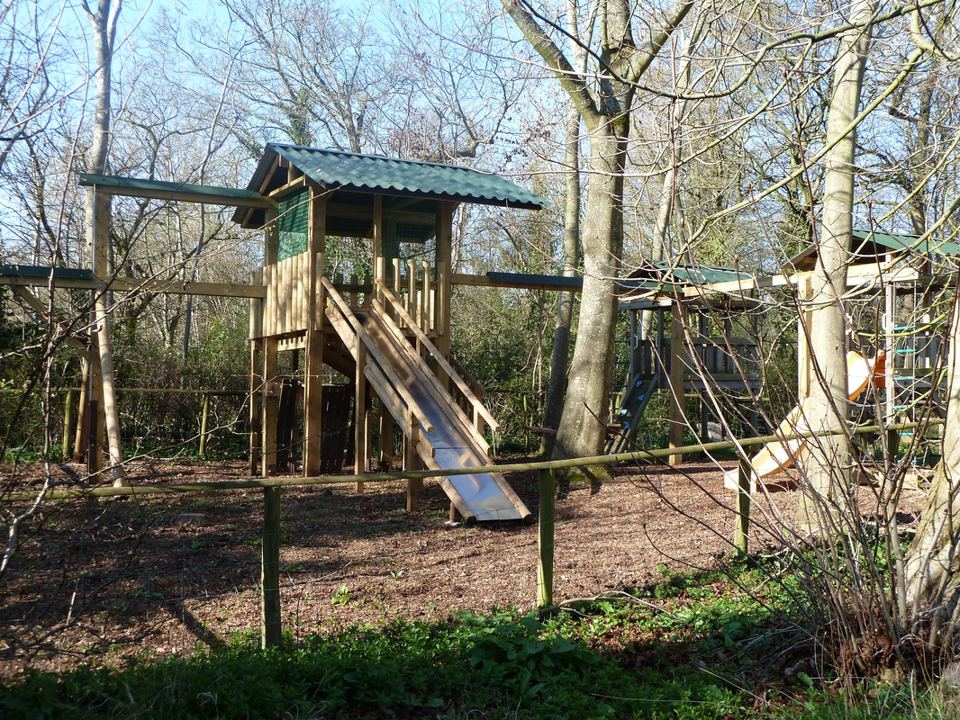 Children's play frame