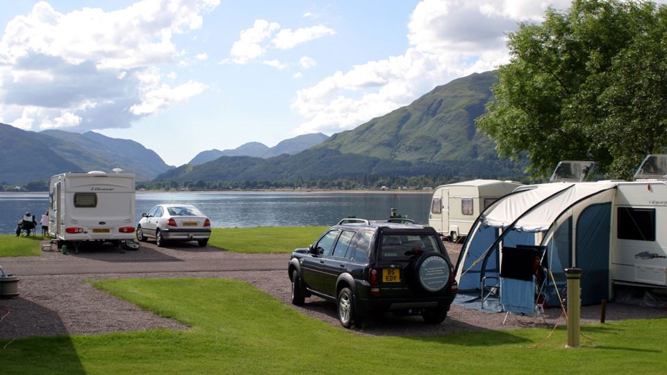 Pitches facing the mountains