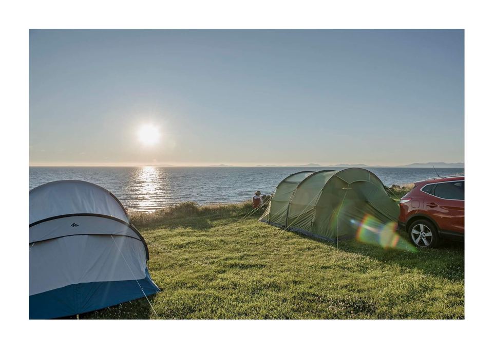 Tents above the sea