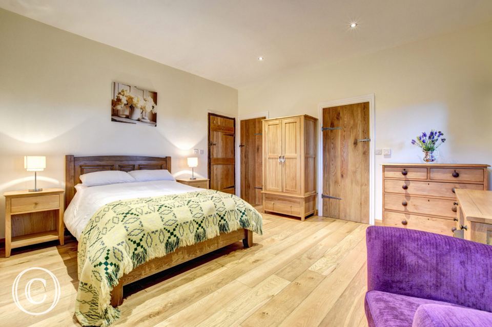 Cottage bedroom
