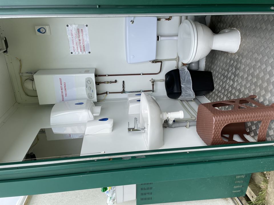 Toilet unit