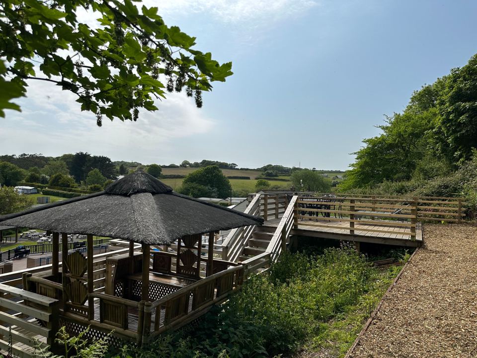 Thatched seat above the valley