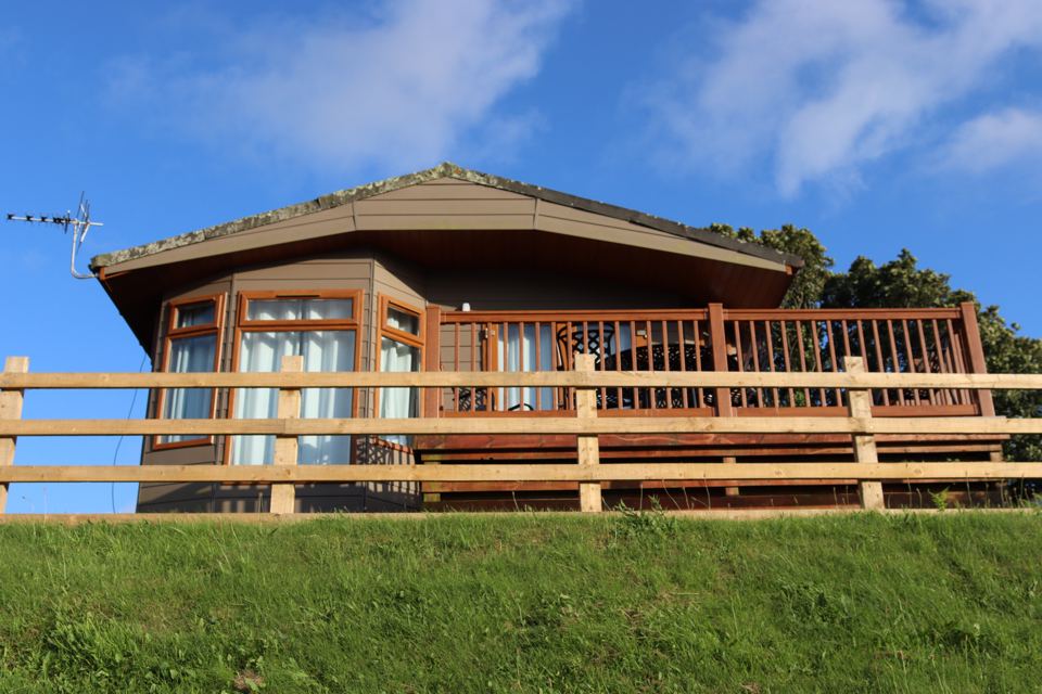 Lodge with a decked balcony