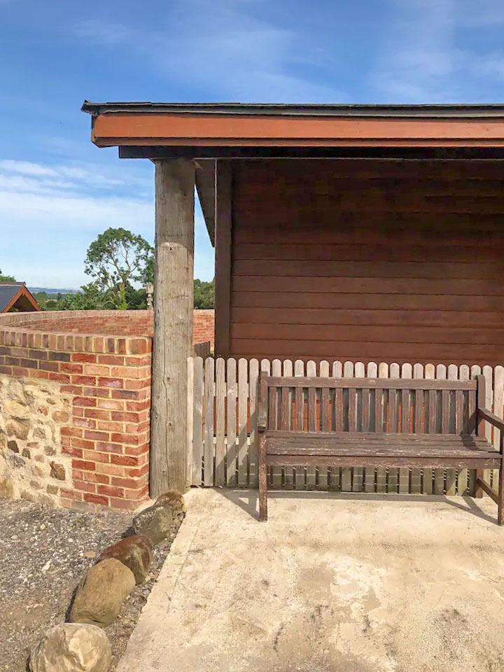 Lodge decking seating