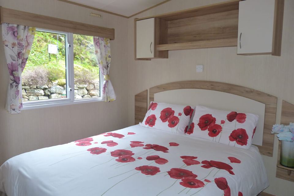 Double bed with window