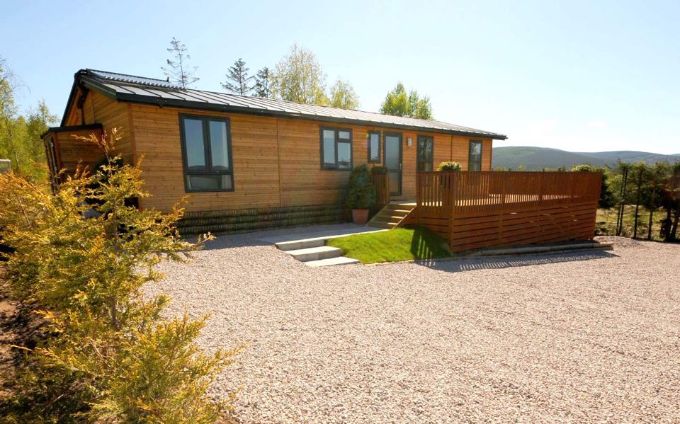 Lodge with decked terrace