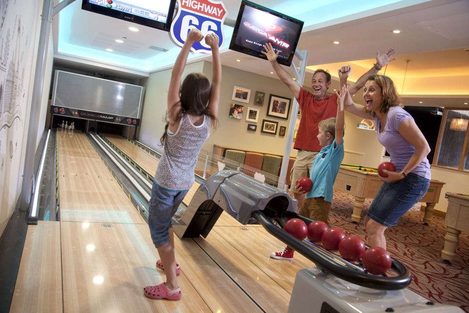Bowling alley