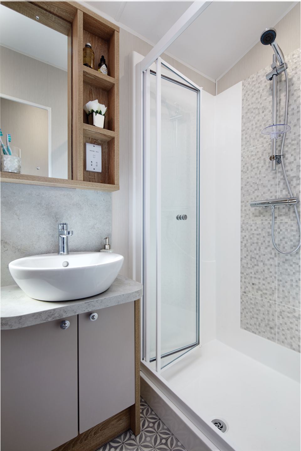 Holiday home shower room
