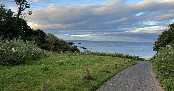 Coast path above the bay