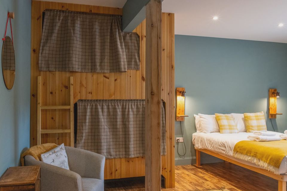 Lodge bedroom with bunks
