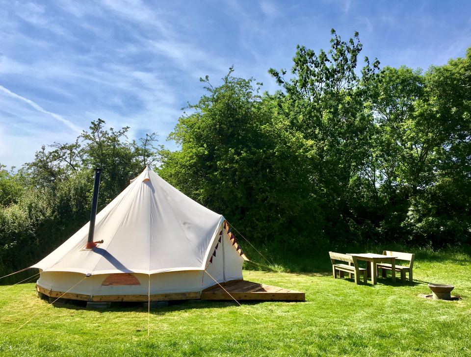 Bell tent with woodburner flue