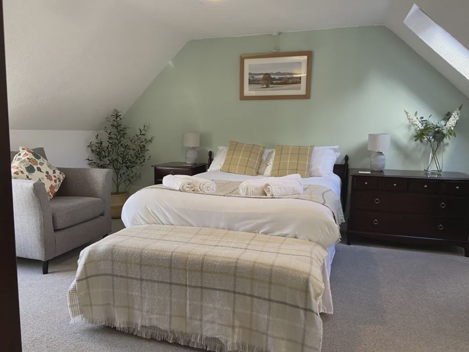 Cottage bedroom