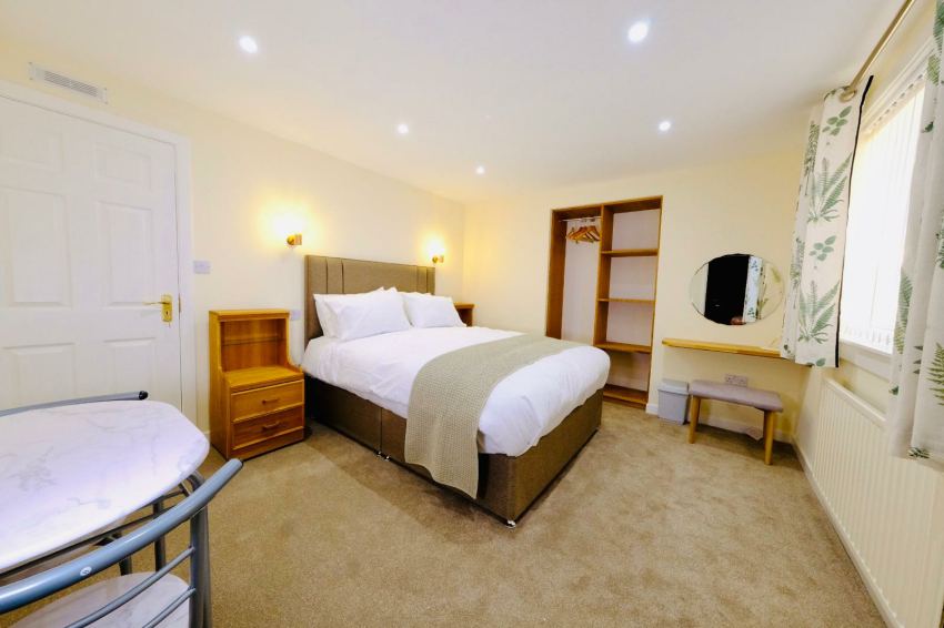 Single bedroom