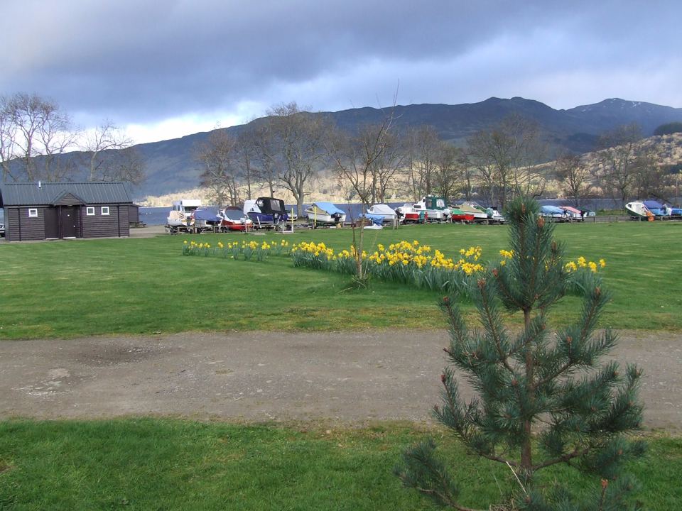 Touring pitches by the loch