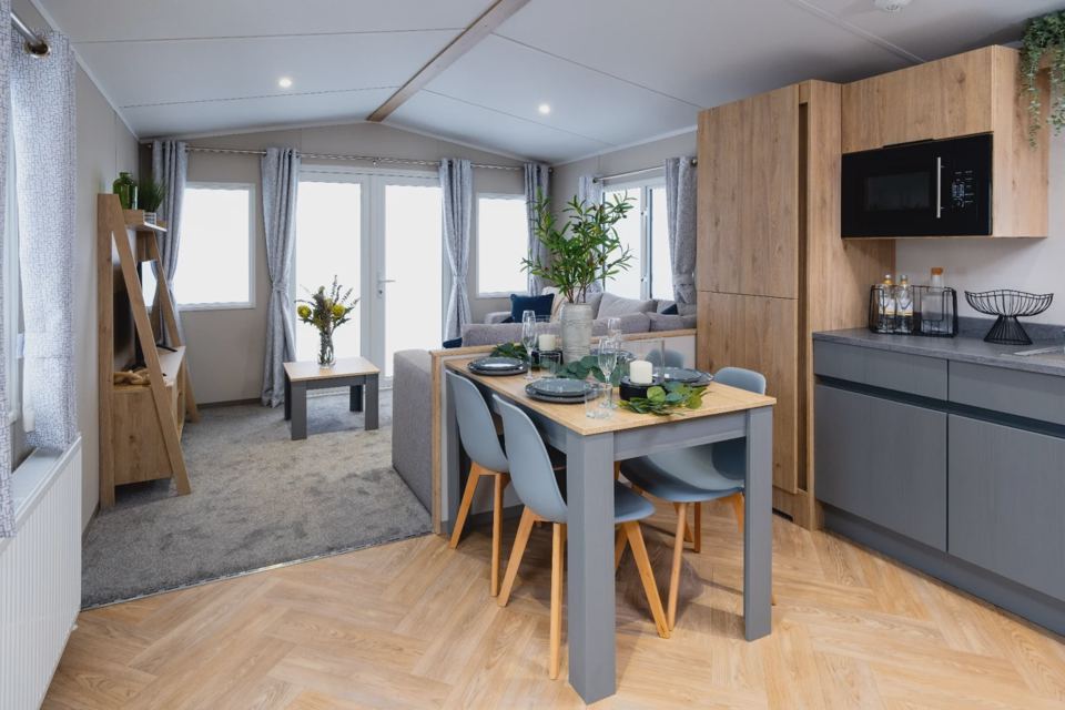 Holiday home dining area