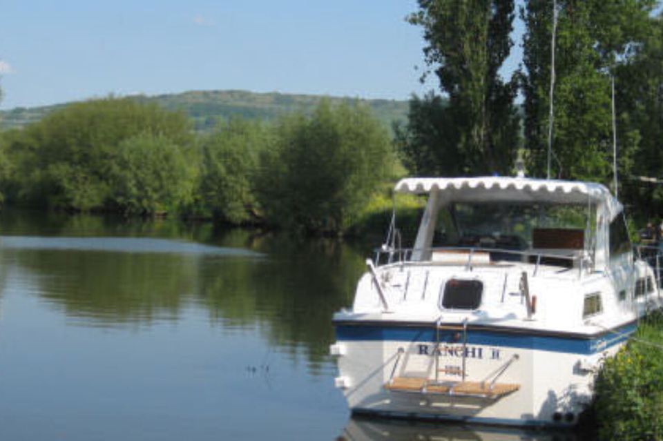 Boat on the River Avon
