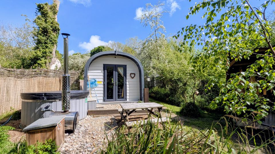 Pod with hot tub and seating