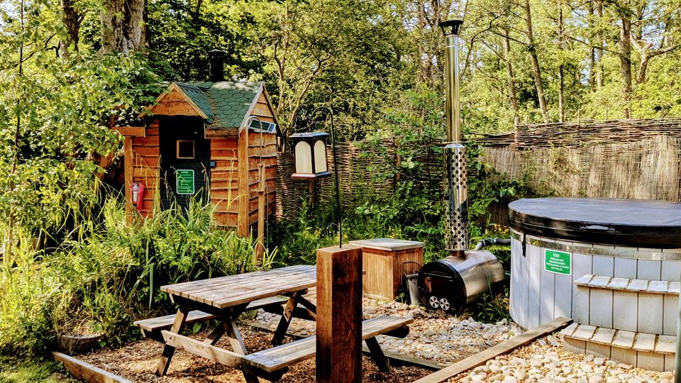 Hot tub and picnic bench