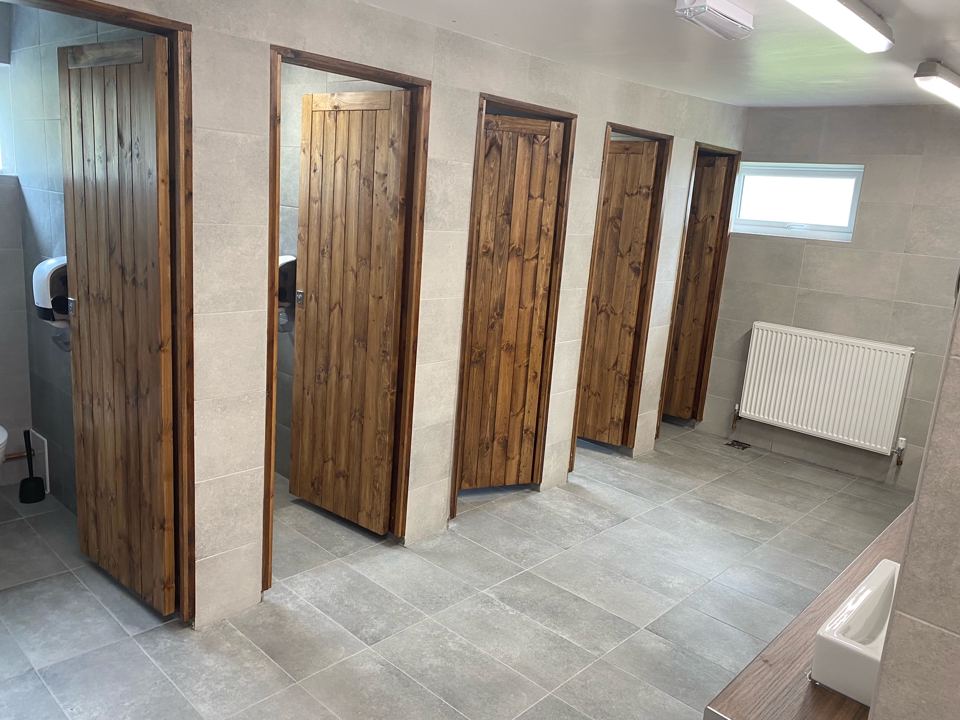 Toilet cubicles