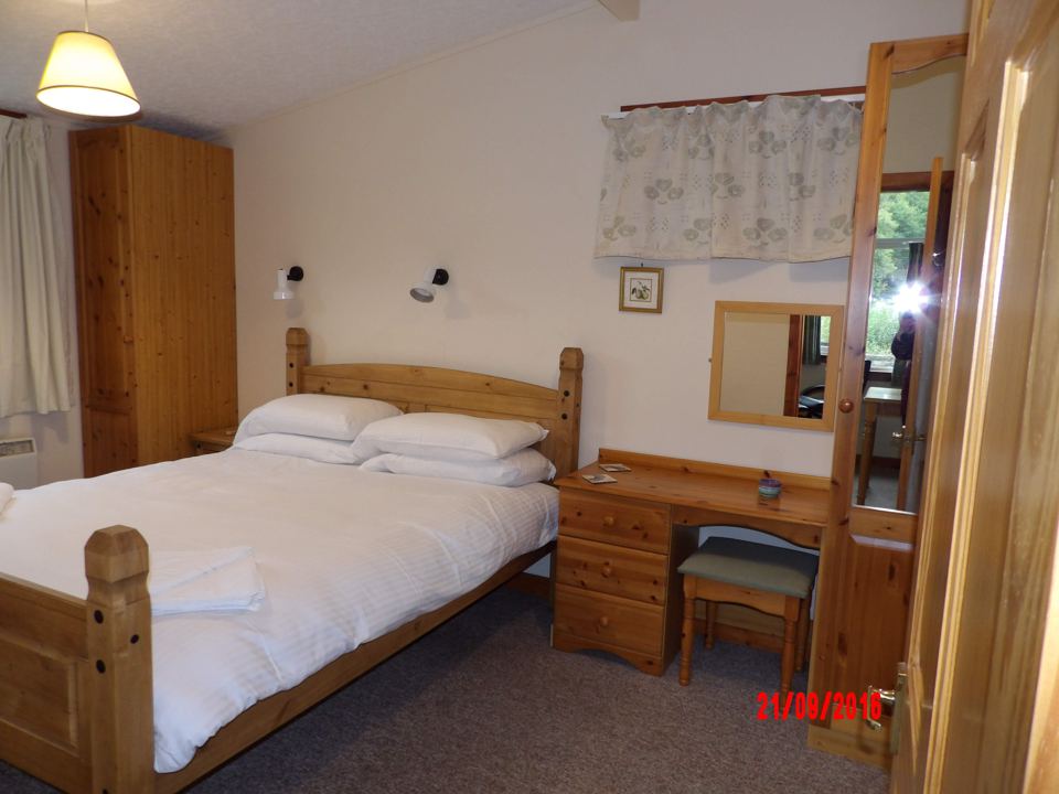 Cabin double bedroom