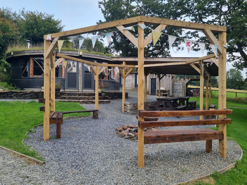 Covered fire pit and picnic area
