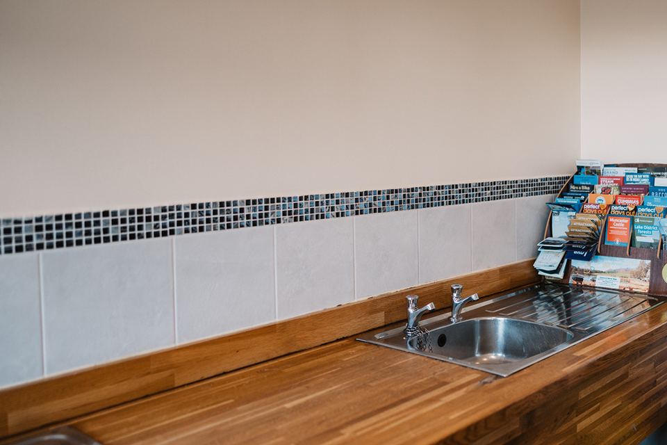 Washing-up sink