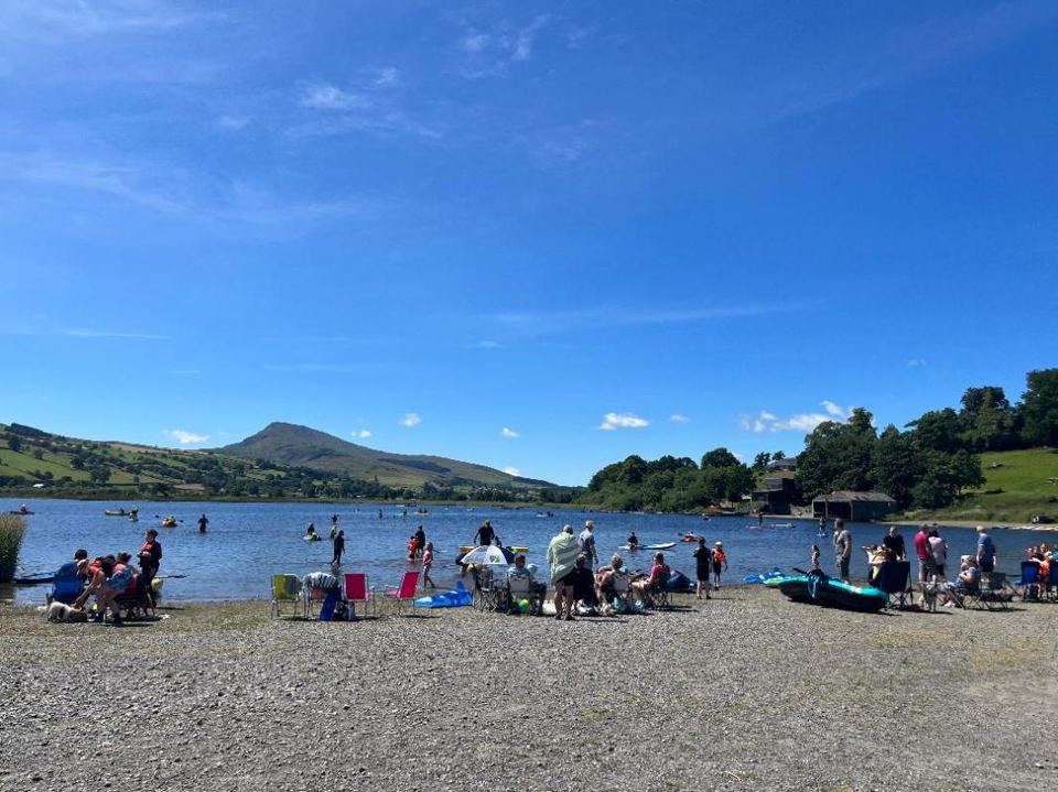 Shingle beach on the lake
