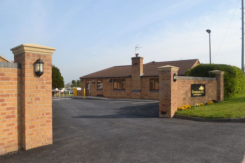 Entrance and reception building