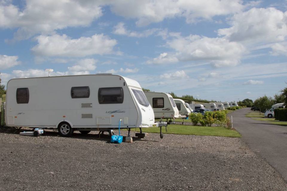 Gravel touring pitch
