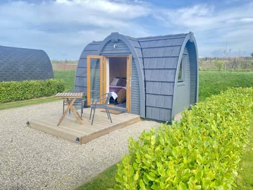 Pod with deck and gravel bay