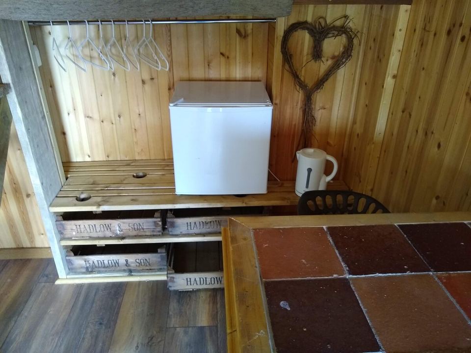 Mini fridge and kettle