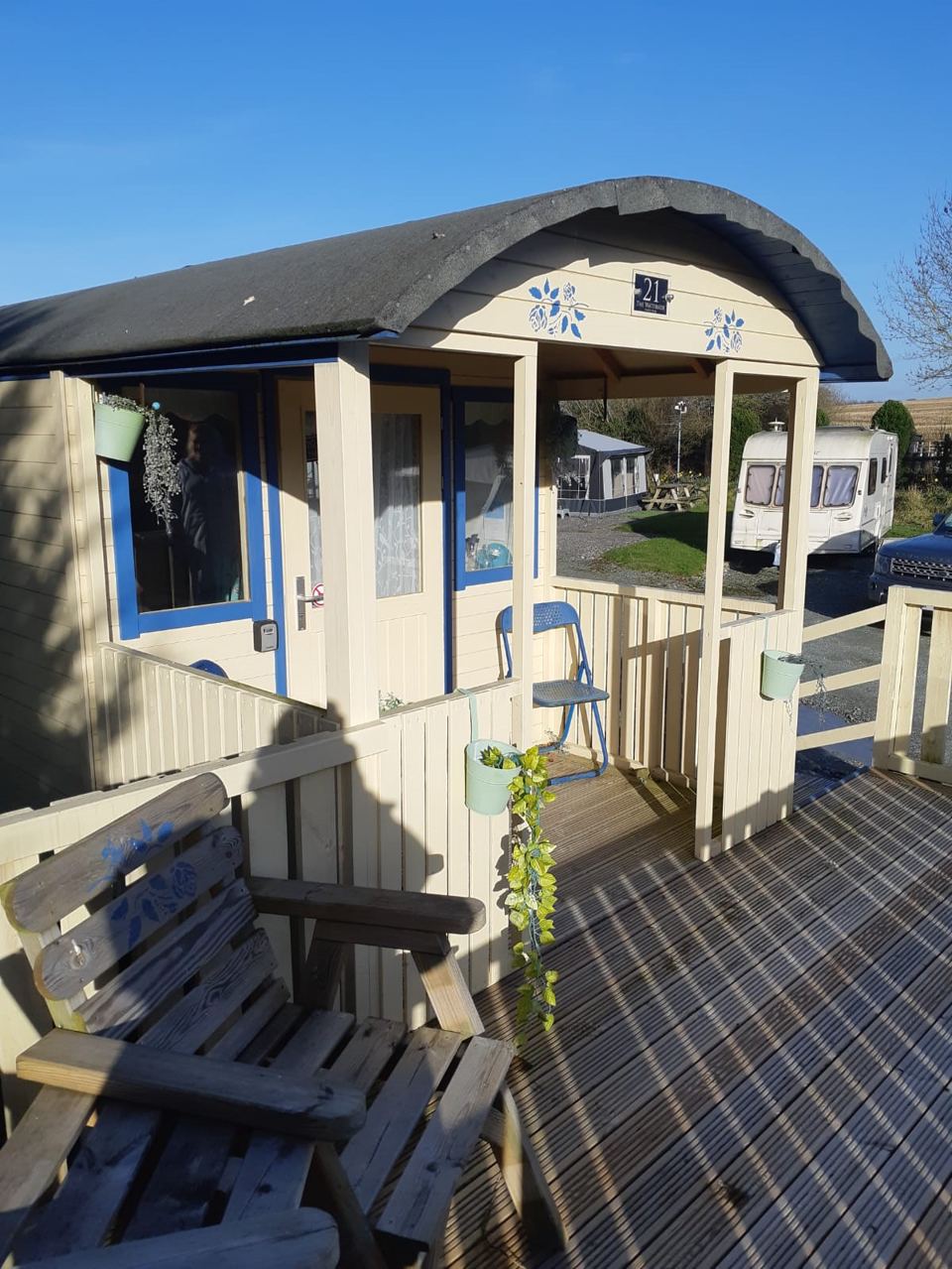 Shepherd's hut and veranda