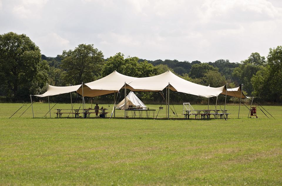 Stretch tent in the glamping field