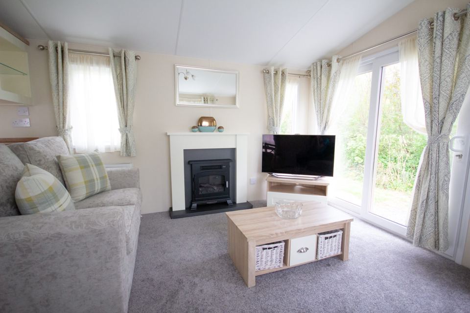 Caravan lounge with fireplace