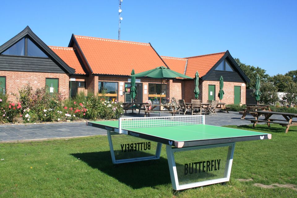 Cafe and table tennis on the patio
