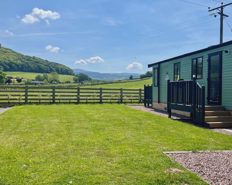 Holiday home above the valley