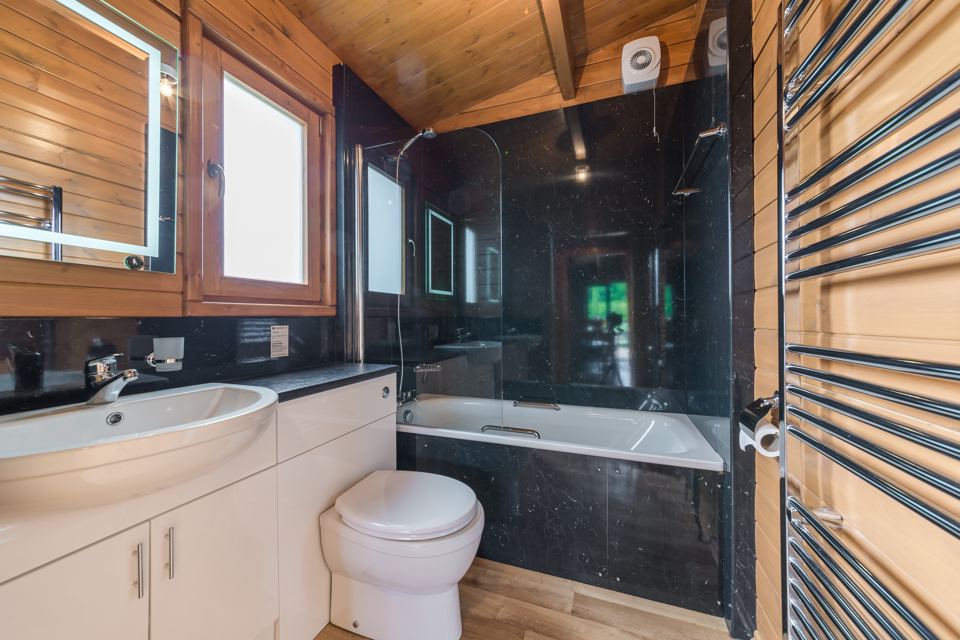 Lodge bathroom