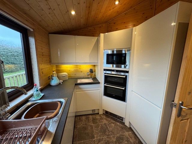Lodge kitchen with island