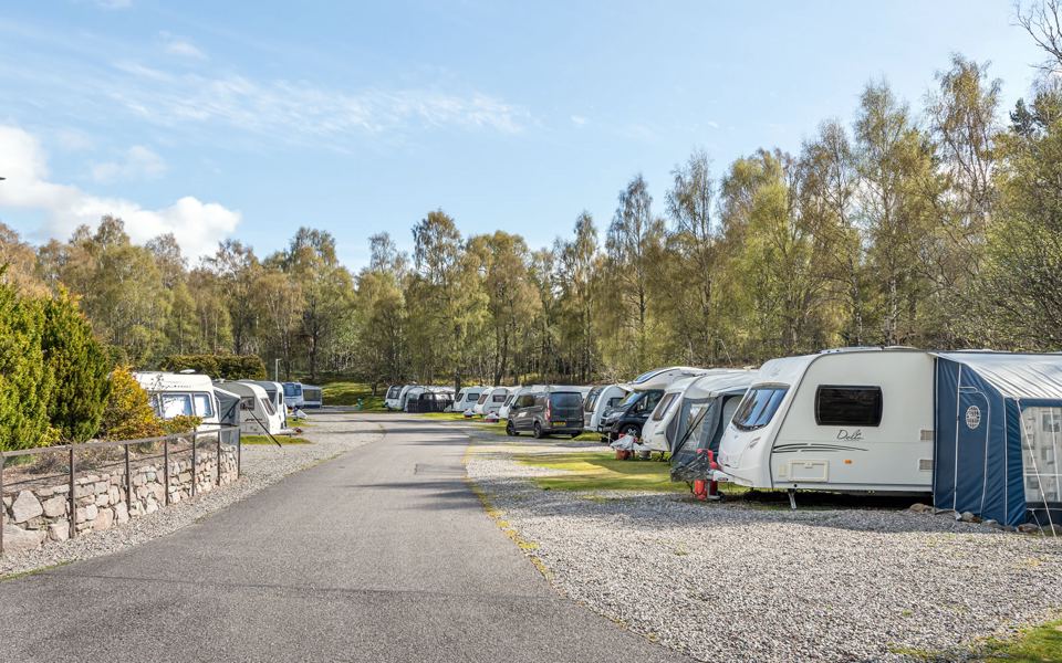 Gravel hardstanding bays